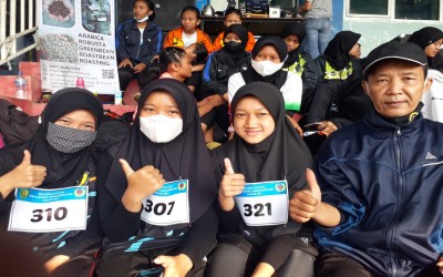 Juara I Atletik nomor Tolak Peluru Putri KU 14 dan Juara III Atletik nomor Lempar Lembing Putri KU 16 Tingkat Propinsi Jawa Tengah Tahun 2021
